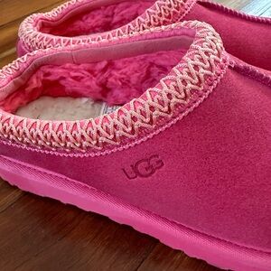 UGG Tasman Slipper Women’s Size 6 PINK